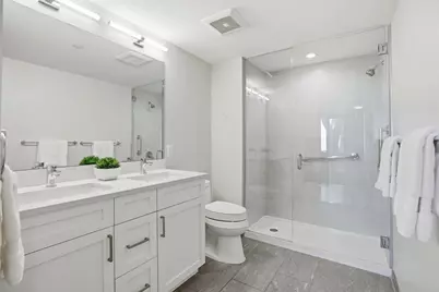 7 Beech St #211, Cambridge, MA 02140 - Photo 12