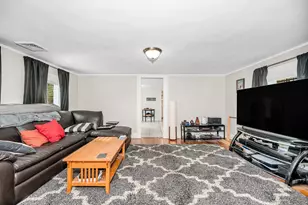 856 Main St, Reading, MA 01867 - Photo 18