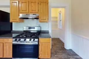 7 Sunset St, Boston, MA 02120 - Photo 2