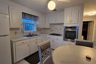 97 Liberty St, Braintree, MA 02184 - Photo 4