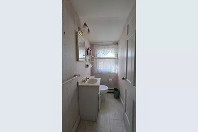 97 Liberty St, Braintree, MA 02184 - Photo 16