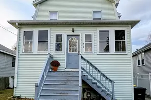 31 Kenberma St, Hull, MA 02045 - Photo 2