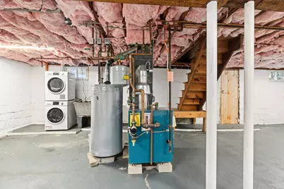 19 Cedar St, Beverly, MA 01915 - Photo 28