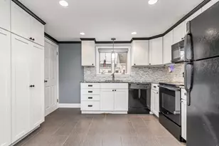 192 Franklin St, Haverhill, MA 01830 - Photo 6