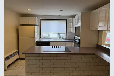 49 Hawthorn St, Newton, MA 02458 - Photo 8