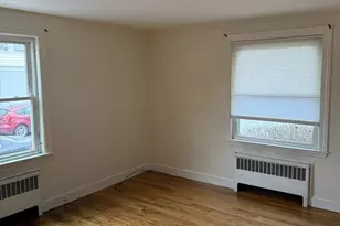 49 Hawthorn St, Newton, MA 02458 - Photo 10
