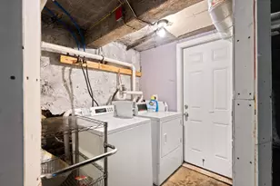 76 Bellevue St, Boston, MA 02125 - Photo 16