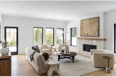 224 Auburn St #A, Newton, MA 02466 - Photo 2