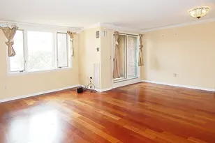 10 Rogers St, Cambridge, MA 02142 - Photo 2