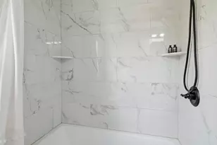 61 Clarence St, West Springfield, MA 01089 - Photo 22