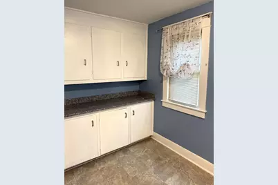 21 Westford Cir, Springfield, MA 01119 - Photo 4