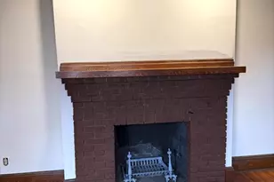 21 Westford Cir, Springfield, MA 01119 - Photo 10