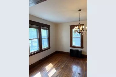 21 Westford Cir, Springfield, MA 01119 - Photo 4