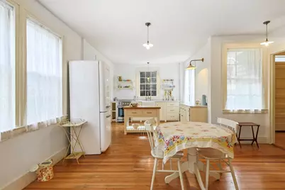 61 William St, Worcester, MA 01609 - Photo 6