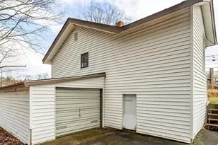 53 Lake Ellis Rd, Athol, MA 01331 - Photo 12