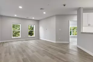 59 Mill St, Woburn, MA 01801 - Photo 4