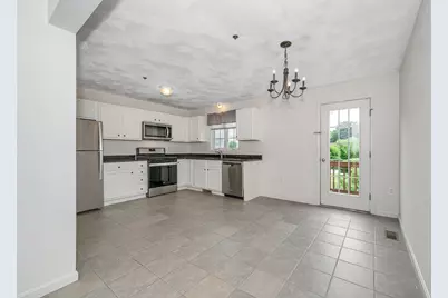 42 Rogers St #6, Tewksbury, MA 01876 - Photo 6