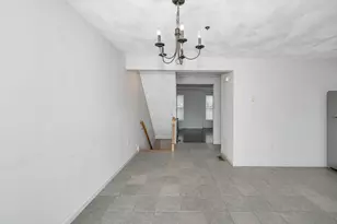 42 Rogers St, Tewksbury, MA 01876 - Photo 12