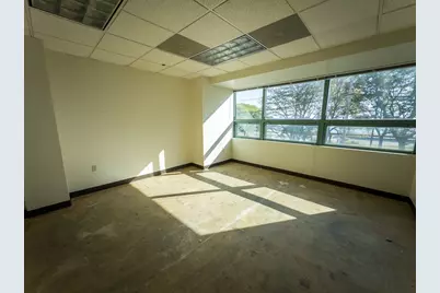 300 Ocean Avenue #5th Floor, Revere, MA 02151 - Photo 8