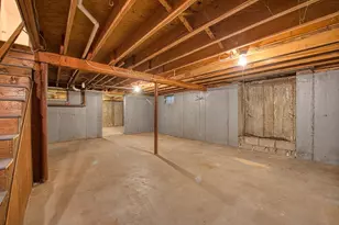 470 Rockland St, Brockton, MA 02301 - Photo 36