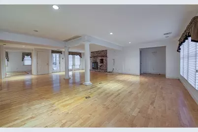 470 Rockland St, Brockton, MA 02301 - Photo 16