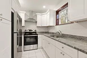 313 South St, Reading, MA 01867 - Photo 32