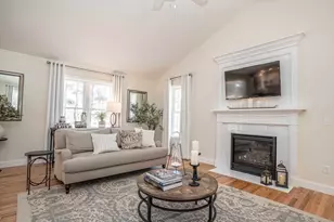 698 Pine St, Raynham, MA 02767 - Photo 14