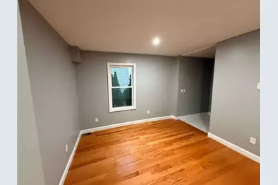 63 Essex St #1, Swampscott, MA 01907 - Photo 6