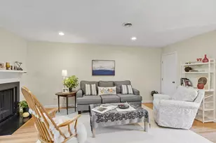 16 Concord Greene, Concord, MA 01742 - Photo 4