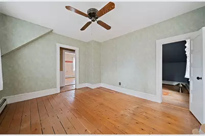 578 Plain St, Brockton, MA 02302 - Photo 18