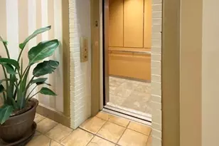 142 Commercial St, Boston, MA 02109 - Photo 20