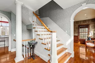 111 Windsor Ridge Dr, Northbridge, MA 01534 - Photo 4