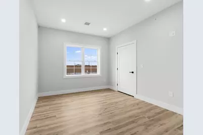 889-895 Grinnell St. #2, Fall River, MA 02721 - Photo 30