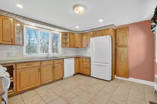 35 Birch Hill Rd, Agawam, MA 01001 - Photo 6