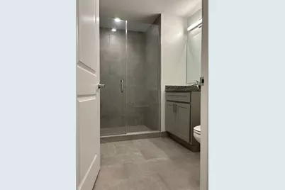 585 Essex St #519, Lynn, MA 01901 - Photo 6