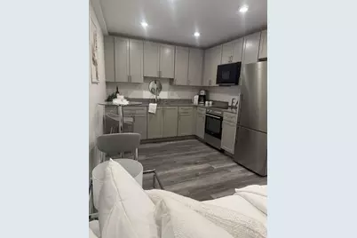 585 Essex St #519, Lynn, MA 01901 - Photo 2