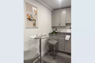 585 Essex St #519, Lynn, MA 01901 - Photo 4