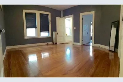 67 Greenleaf Ave #1, Medford, MA 02155 - Photo 4