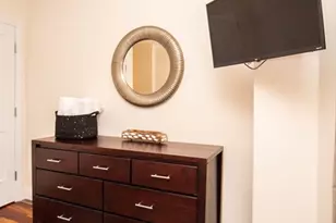 1008 Tremont St, Boston, MA 02120 - Photo 10