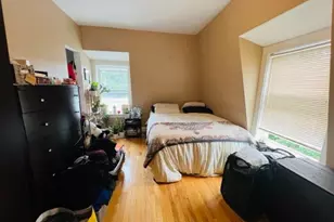 9 Rice St, Brookline, MA 02445 - Photo 2