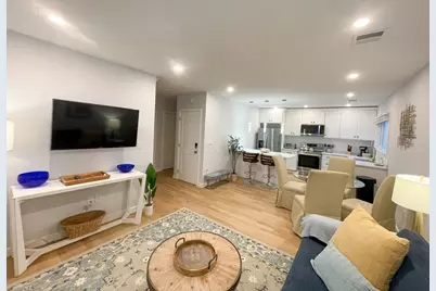 75 Thorndike St #2Furnished, Cambridge, MA 02141 - Photo 4