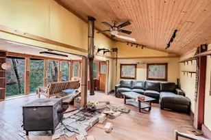 38 King Dr, Wilbraham, MA 01095 - Photo 8