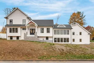 4 Lowell St, Lynnfield, MA 01940 - Photo 1