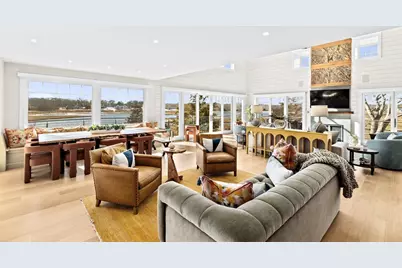 67 Border St, Scituate, MA 02066 - Photo 8