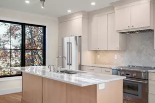 34 Vinton St, Boston, MA 02127 - Photo 8