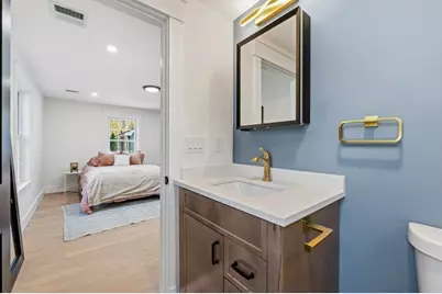 99 Grove St, Reading, MA 01867 - Photo 24