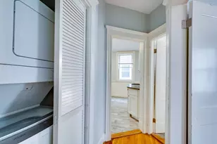 37 Taft St, Boston, MA 02125 - Photo 10