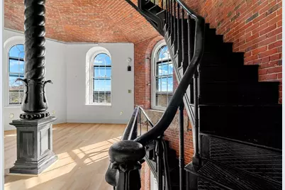 201 Thorndike #2-312, Lowell, MA 01852 - Photo 14