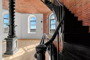 201 Thorndike, Lowell, MA 01852 - Photo 14