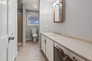 281 Brooks Station Rd, Princeton, MA 01541 - Photo 8